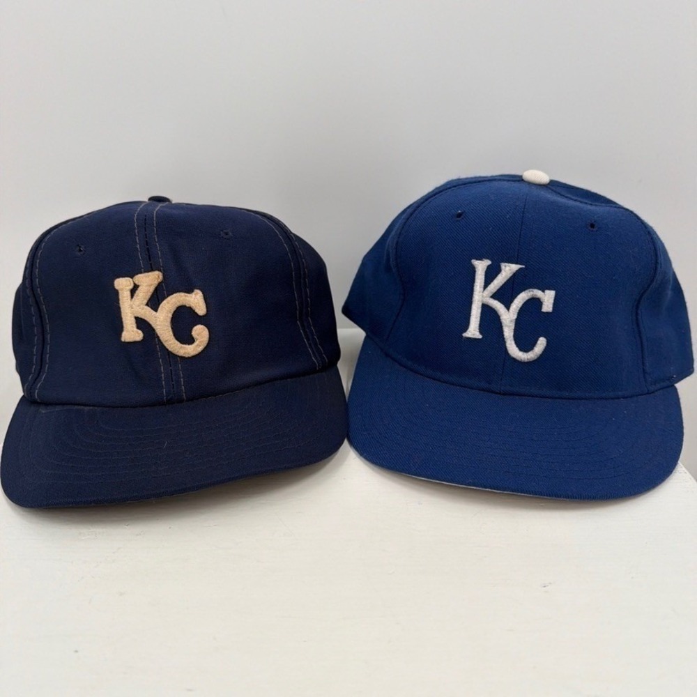 VTG KC‎ Royals Hat Lot 2 MLB Snapback Fitted Caps New Era Empire Y2K